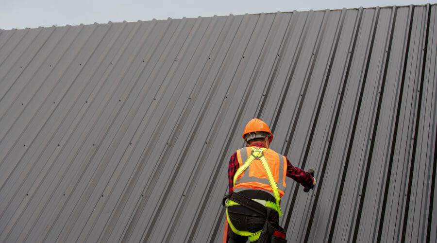 Professional residential roofers in Riceville, IA